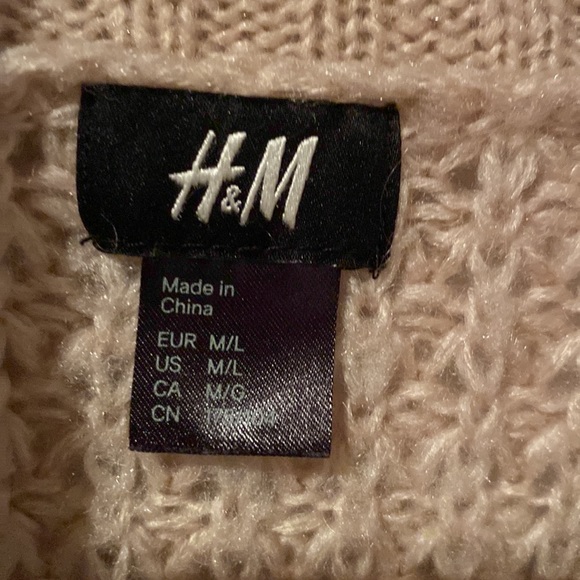 Ladies Sweater - Picture 5 of 5